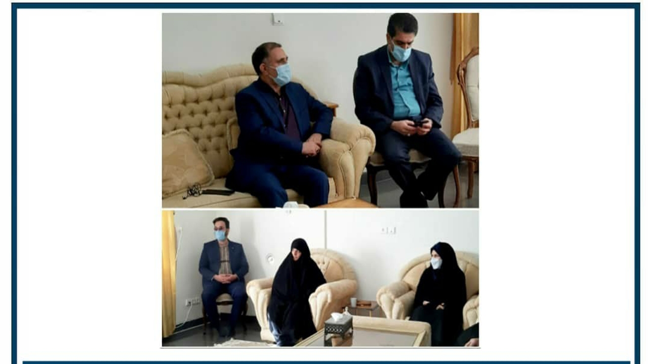 دیدار فرماندار سیرجان با مادر شهید «محسن حججی»