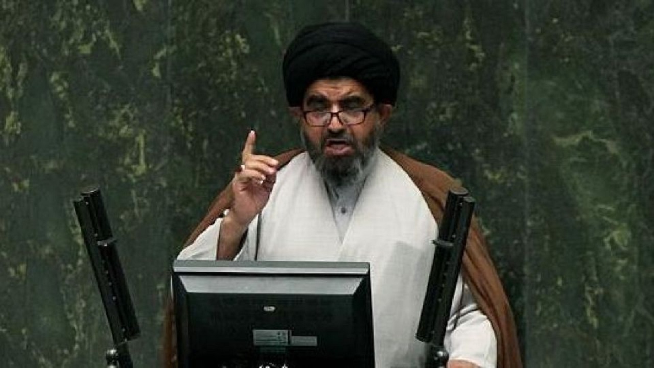 عدم حضور روحانی در مجلس بی احترامی به ملت ایران و مجلس است