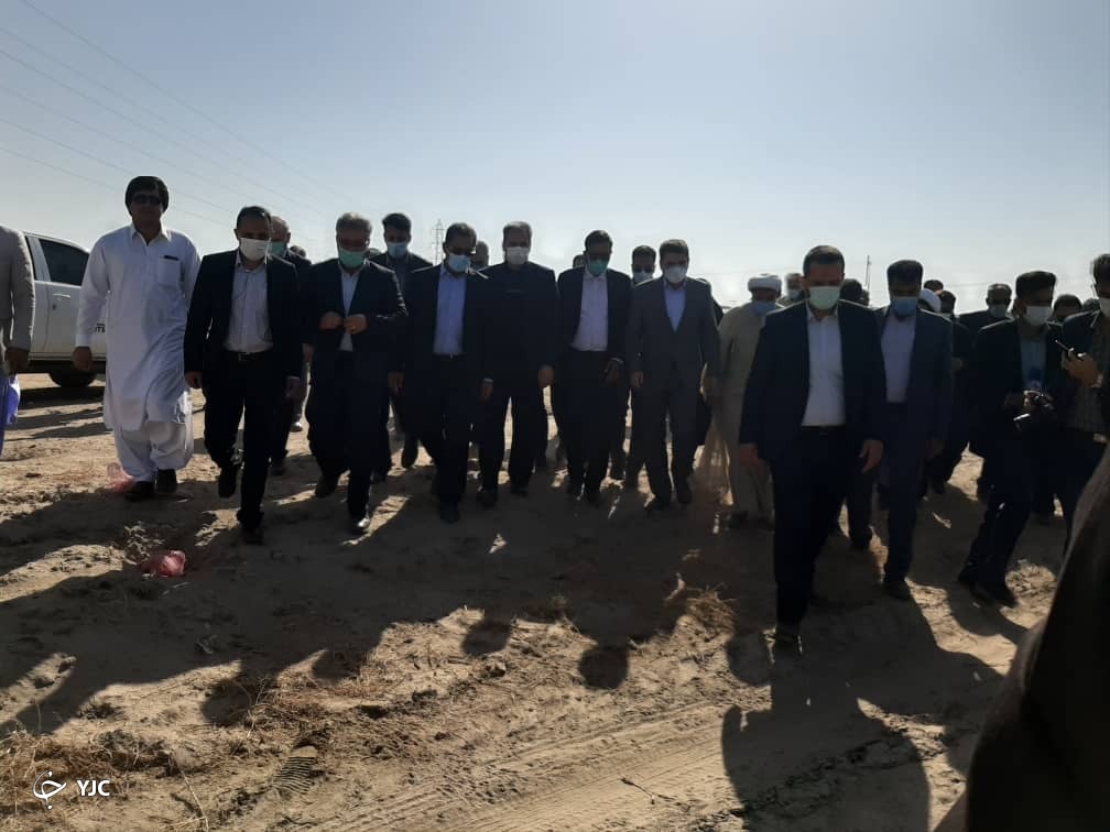 بازدید وزیرجهاد از مزارع خسارت دیده جنوب کرمان 