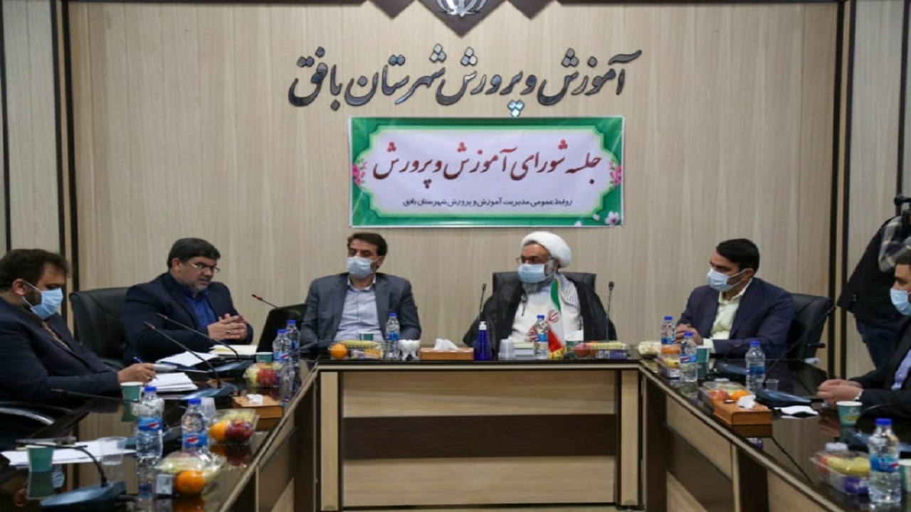 برای تربیت نیروی انسانی محدودیتی در منابع مالی وجود ندارد