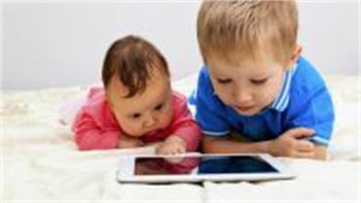 دود بازی&zwnj;های رایانه&zwnj;ای در چشم کودکان در روز&zwnj;های کرونایی/ باید برای سلامت روان کودکان نسخه شاد پیچید