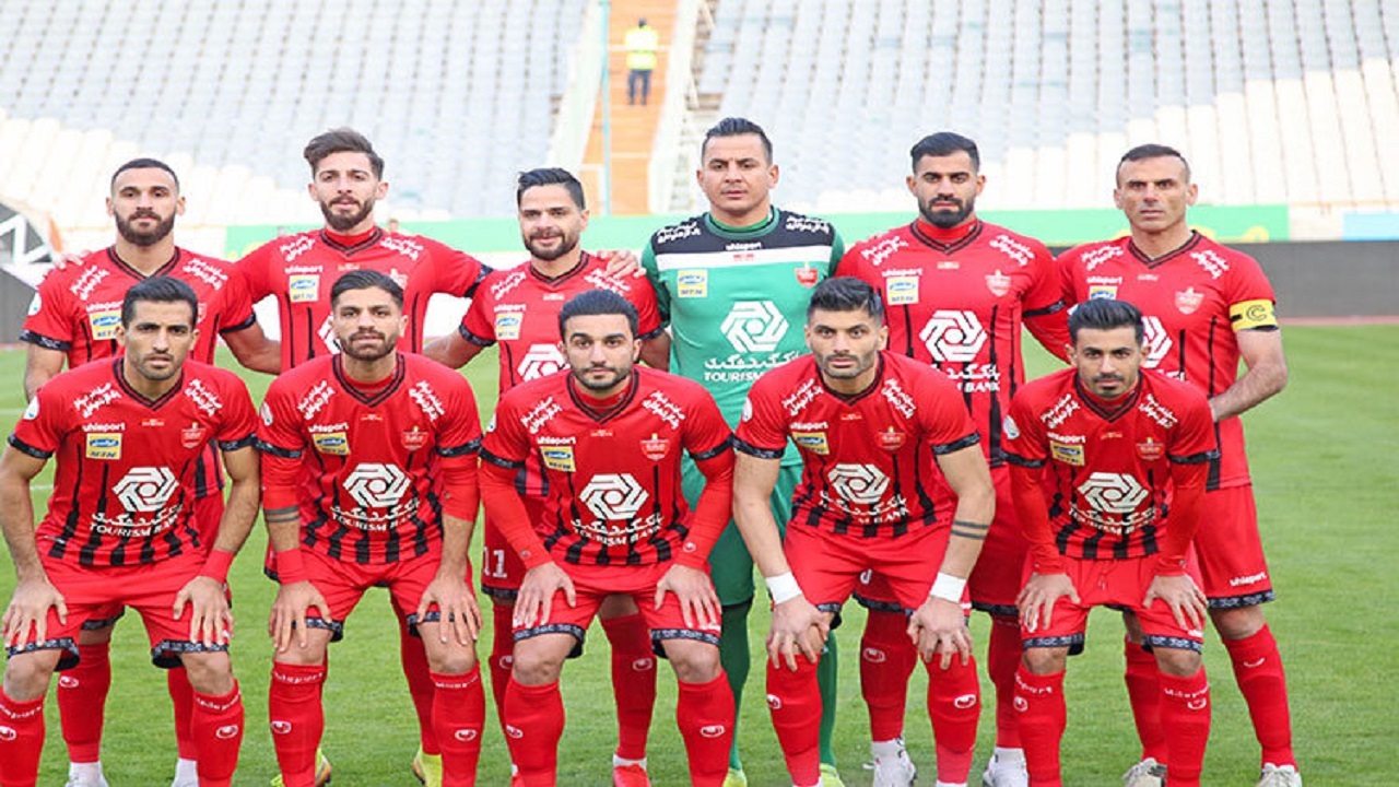 پرسپولیس مشکل بدنسازی دارد/ یحیی به فکر تمرکز بازیکنان باشد