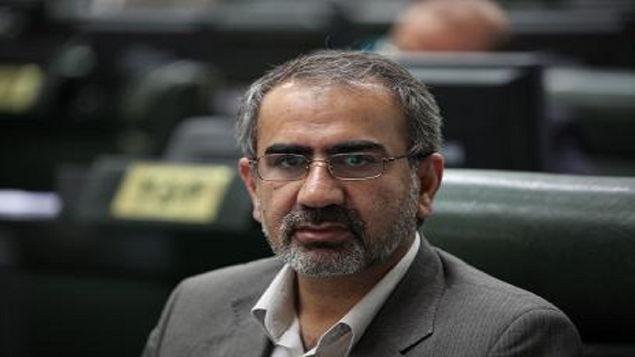 دولت کمک کند تا سرمایه مردم در بازار بورس بیش از این آب نرود