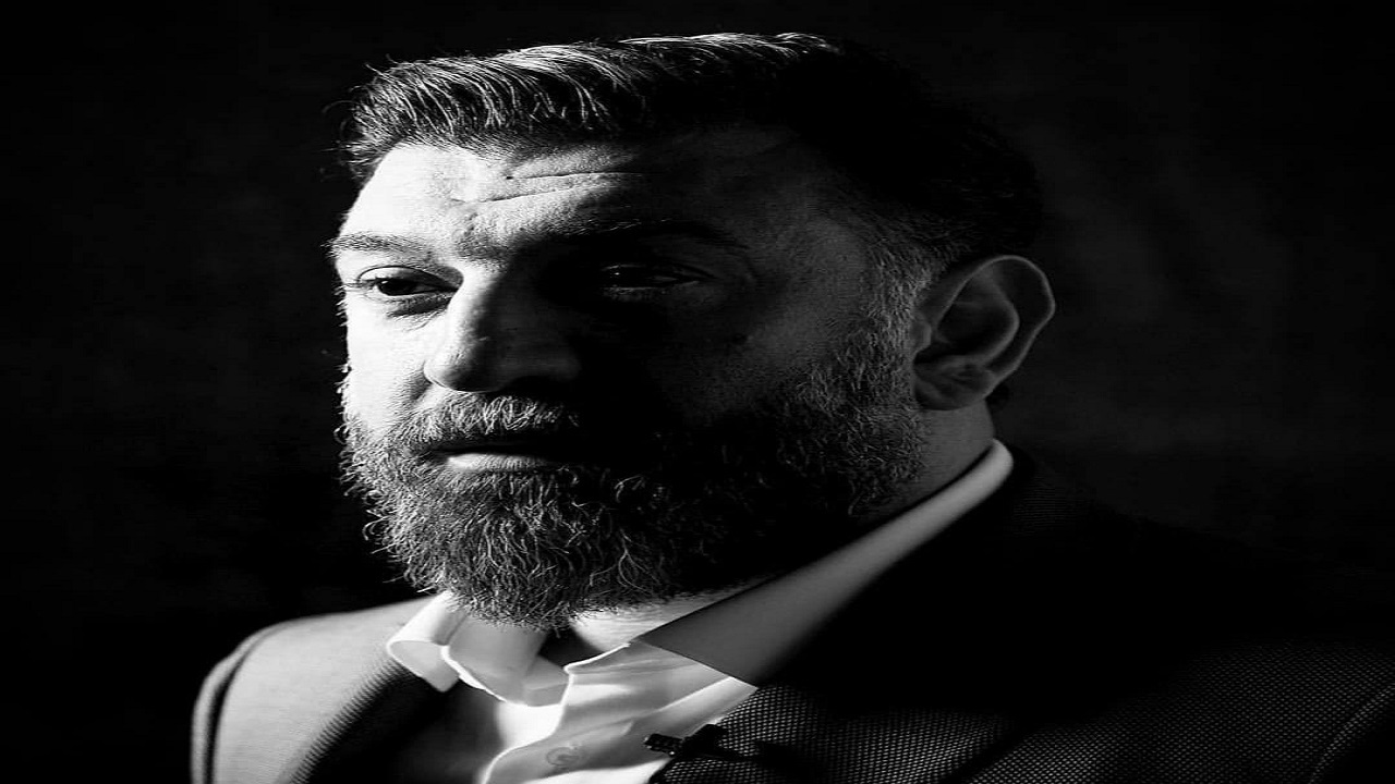 پیکر علی انصاریان به بهشت زهرا منتقل شد/ مقابل بیمارستان فرهیختگان جمع نشوید