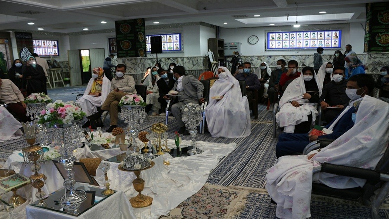 ابتلای ۲۰ کرمانی به کرونا/ مراسم عقد زوجین جوان در بیت الزهرای کرمان/برای تویی که بهشت زیر پایت است