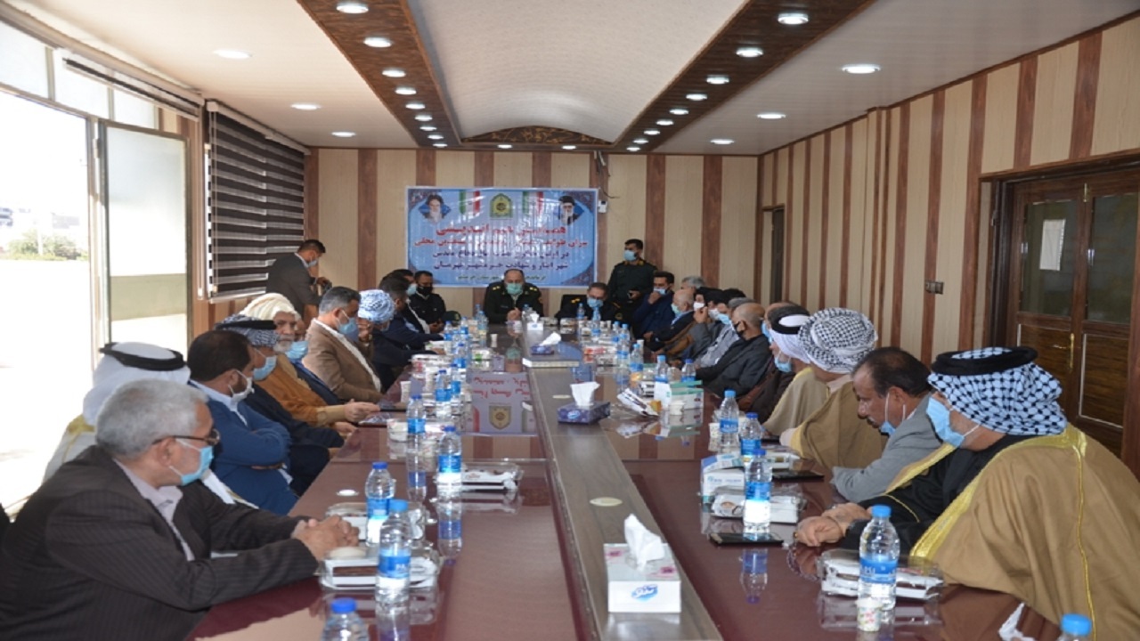 نشست فرمانده انتظامی خرمشهر با سران عشایر و بزرگان طوایف شهرستان