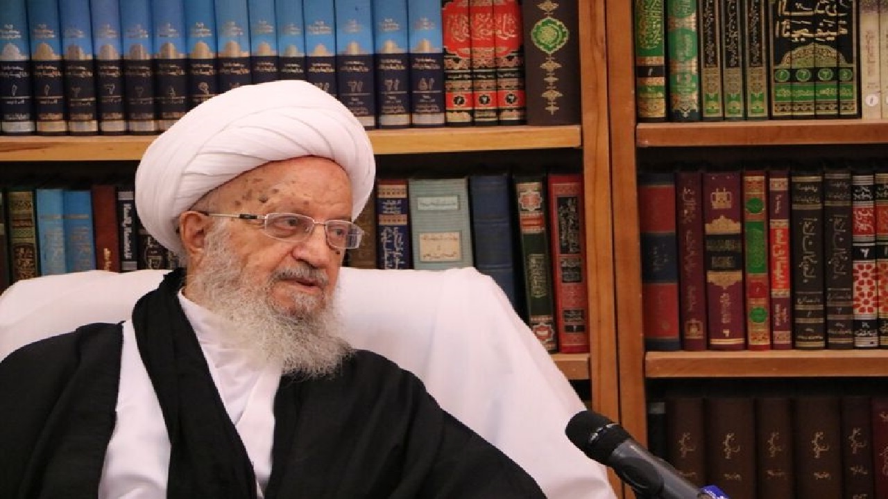 آیت الله مکارم شیرازی ارتحال دو عالم ربانی را تسلیت گفت