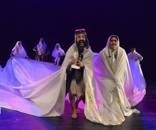 از اجرای یک نمایش کسل کننده تا خبری که چهره&zwnj;ها را محزون کرد