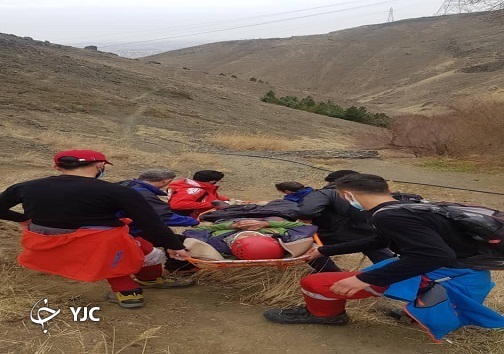 سقوط دو کوهنورد در البرز+تصاویر