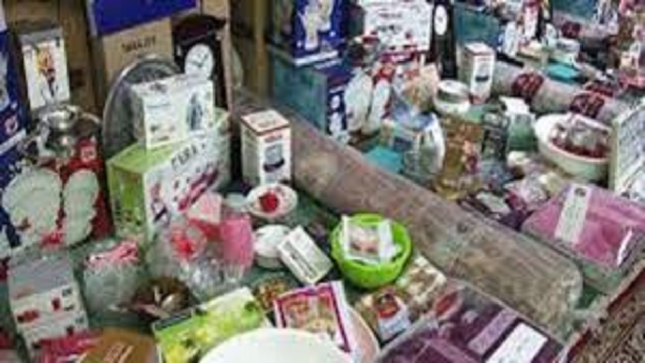 اهدای ۱۴ سری جهیزیه دربین نوعروسان نیازمند در تبریز