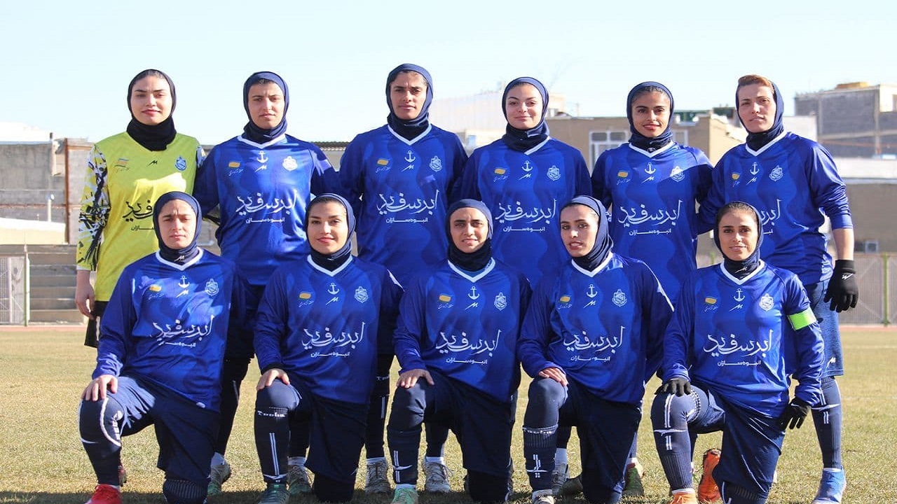 پیروزی پرگل وچان کردستان مقابل ملوان بندر انزلی