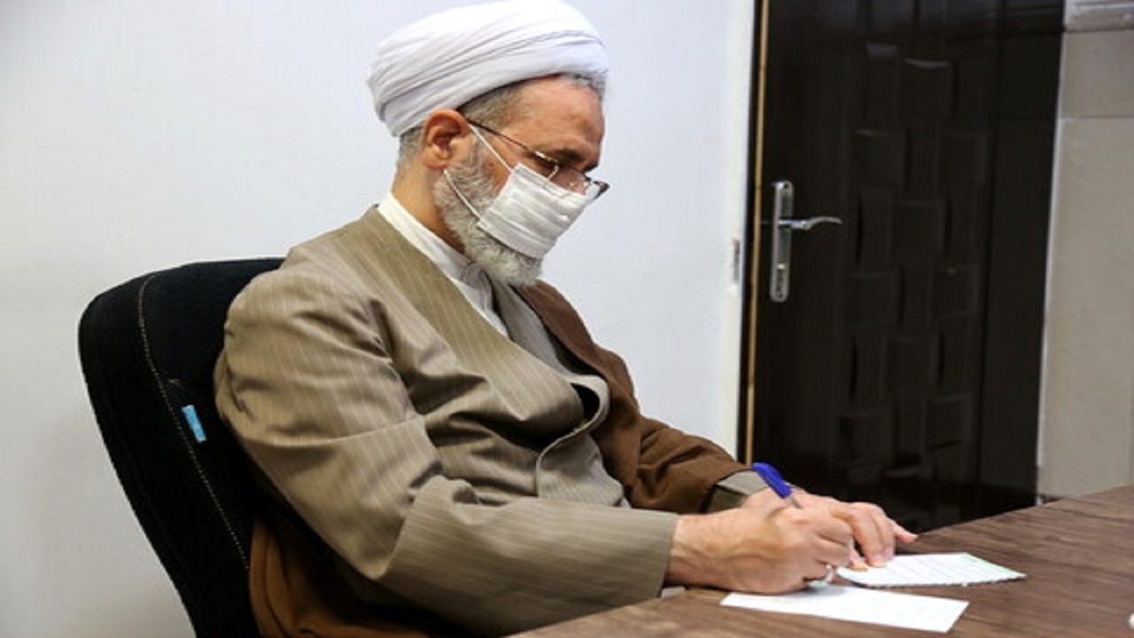 مدیر حوزه‌های علمیه درگذشت علی انصاریان را تسلیت گفت