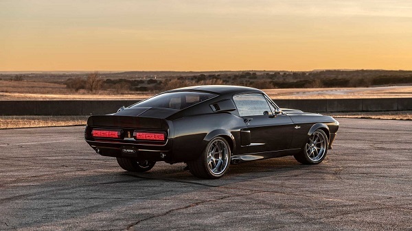 رونمایی فورد از اولین موستانگ تولیدی فیبر کربن Shelby GT500CR
