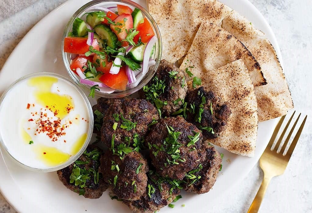 طرز تهیه گشنیز کباب آذری و ماکویی؛ یک کباب متفاوت و خوشمزه