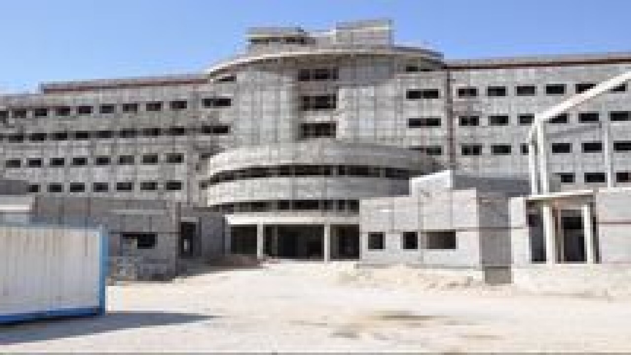 بهره برداری از کلنیک تخصصی بیماران خاص در ایام الله دهه فجر