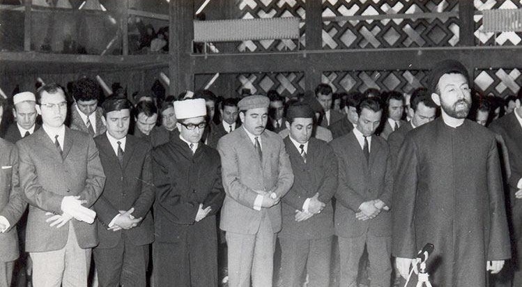 داستان آیتالله بهشتی، از مسجد جامع هامبورگ تا حزب جمهوری اسلامی در پاستور داستان آیتالله بهشتی، از مسجد جامع هامبورگ تا حزب جمهوری اسلامی در پاستور