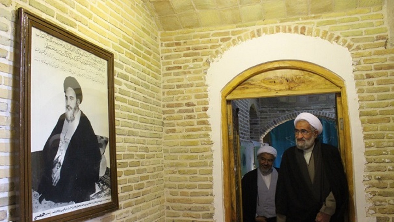 نمایشگاه دائمی در بیت امام خمینی (ره)برپا شد