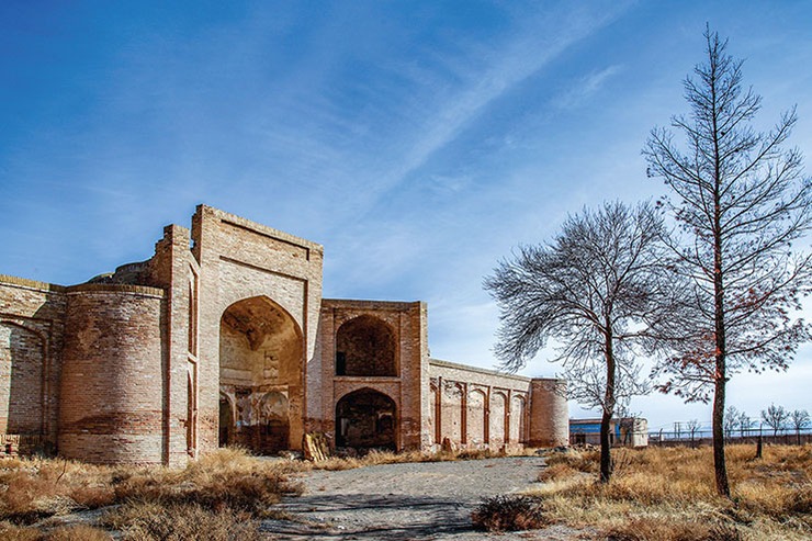 کاروانسراها؛ نگینی در دل جاده ابریشم