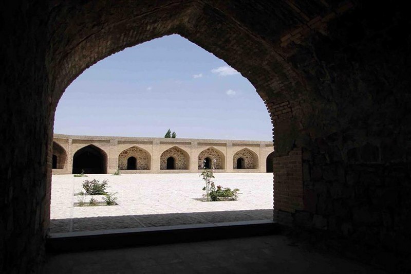 کاروانسراها؛ نگینی در دل جاده ابریشم