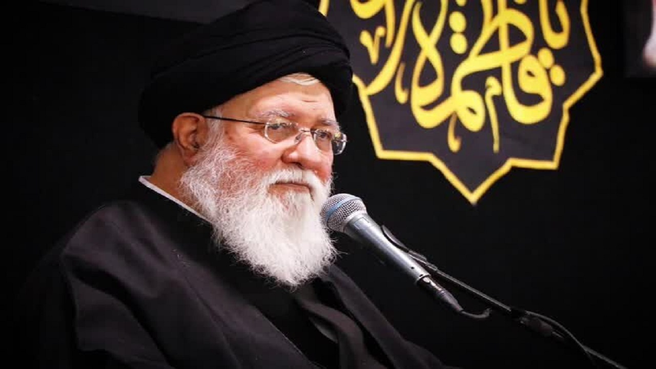 اقتدار نظام باید برای جوانان تبیین شود
