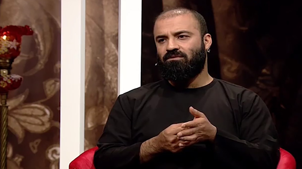 من اگر جای مسئولین بودم ۱۰۰۰ واکسن فایزر وارد می‌کردم و به سلبریتی‌ها می‌دادم