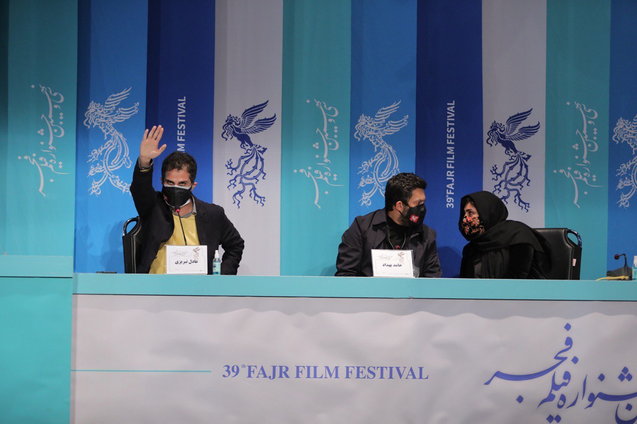 کماکان در حسرت دیدن فیلمی متوسط رو به بالا/ &laquo;خط فرضی&raquo; و &laquo;گیج گاه&raquo; نمایش داده شد