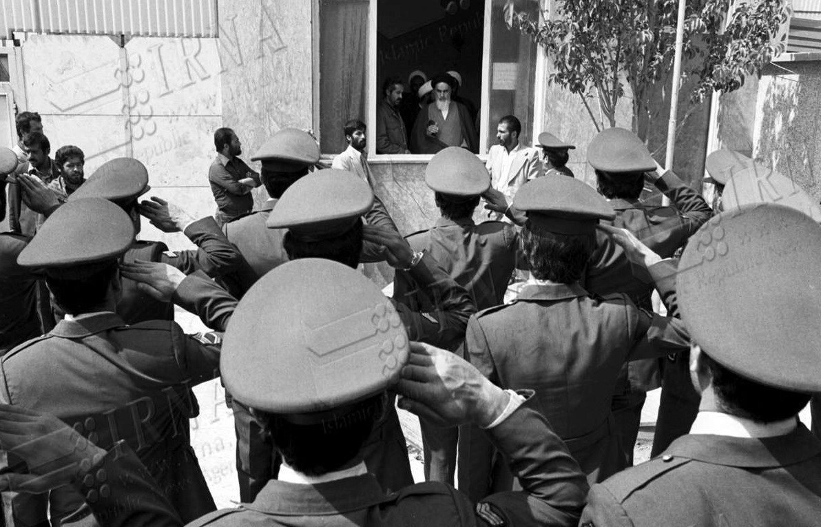 خاطره جالب رهبر انقلاب از بیعت همافران با امام خمینی