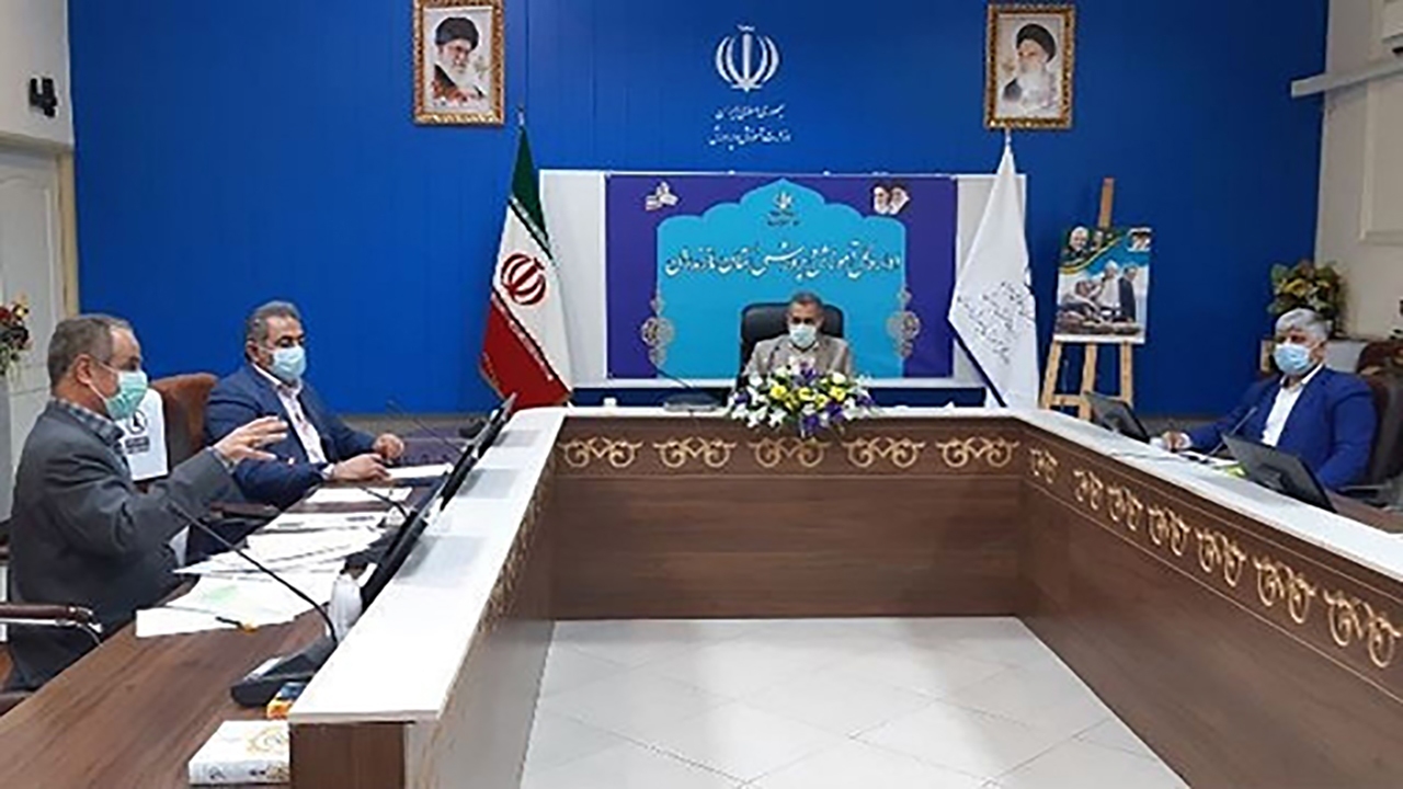 فرهنگیان سهامدار شرکت‌های پتروشیمی می‌شوند