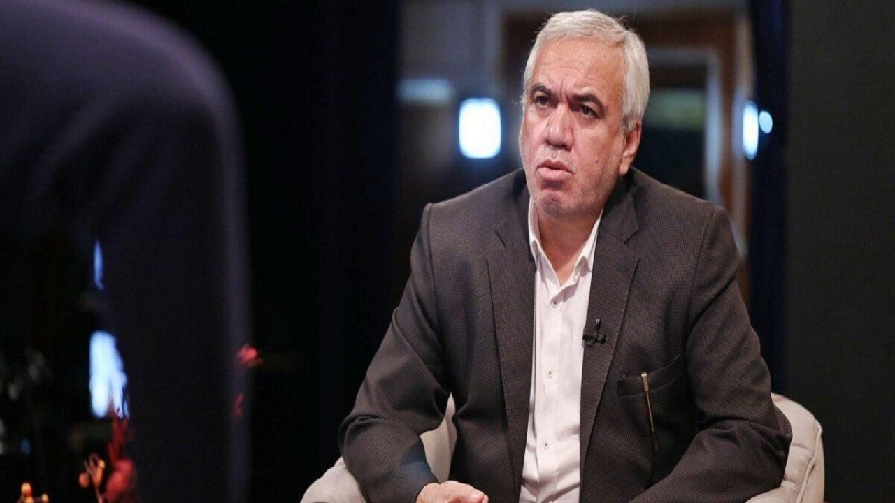 فتح الله زاده: فکری به جای نقد باید تشویق شود/ تصمیم گیری‌ها در استقلال به پیکره این باشگاه ضربه می‌زند