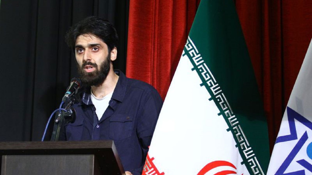 سورنا ستاری با دیدن بازیگرِ نقش پدرش شوکه شد/قهرمان‌های زیادی را نتوانستیم معرفی کنیم