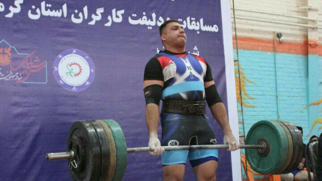 پایان مسابقات ددلیفت کارگران استان کرمان در شهربابک