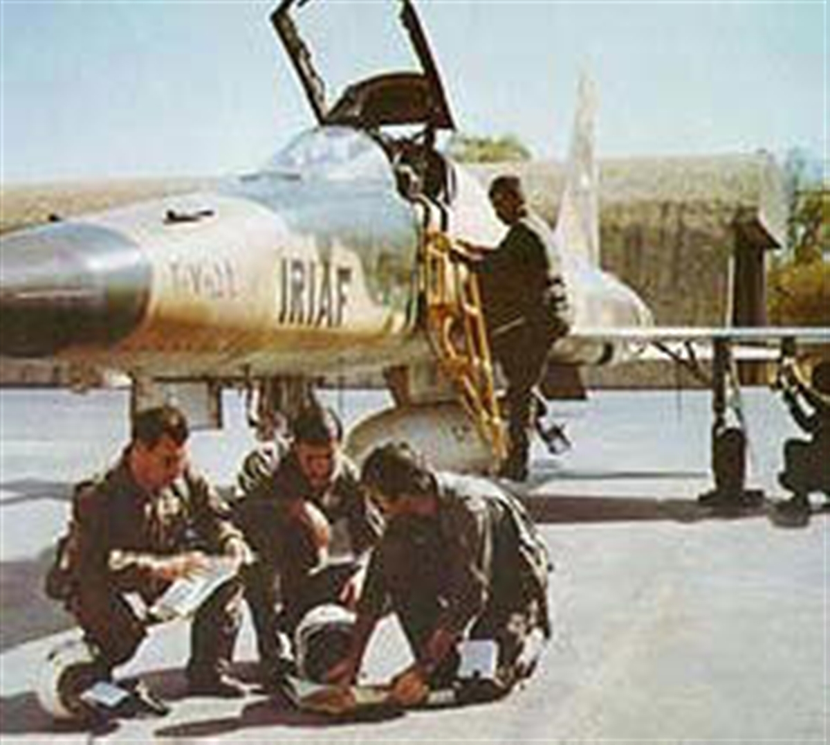 داستان تلخ خلبان ارتشی که توسط رژیم بعث زنده به گور شد