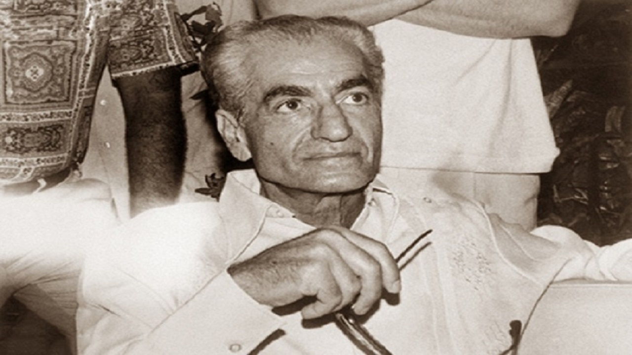 گاف‌های محمد رضا پهلوی؛ از به کشتن دادن کارگردان فرانسوی تا اظهار نظر عجیب درباره زنان!
