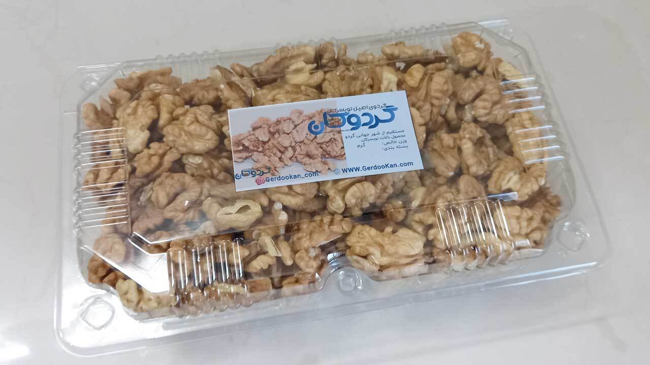 راه اندازی سوغات سرای گردو در تویسرکان