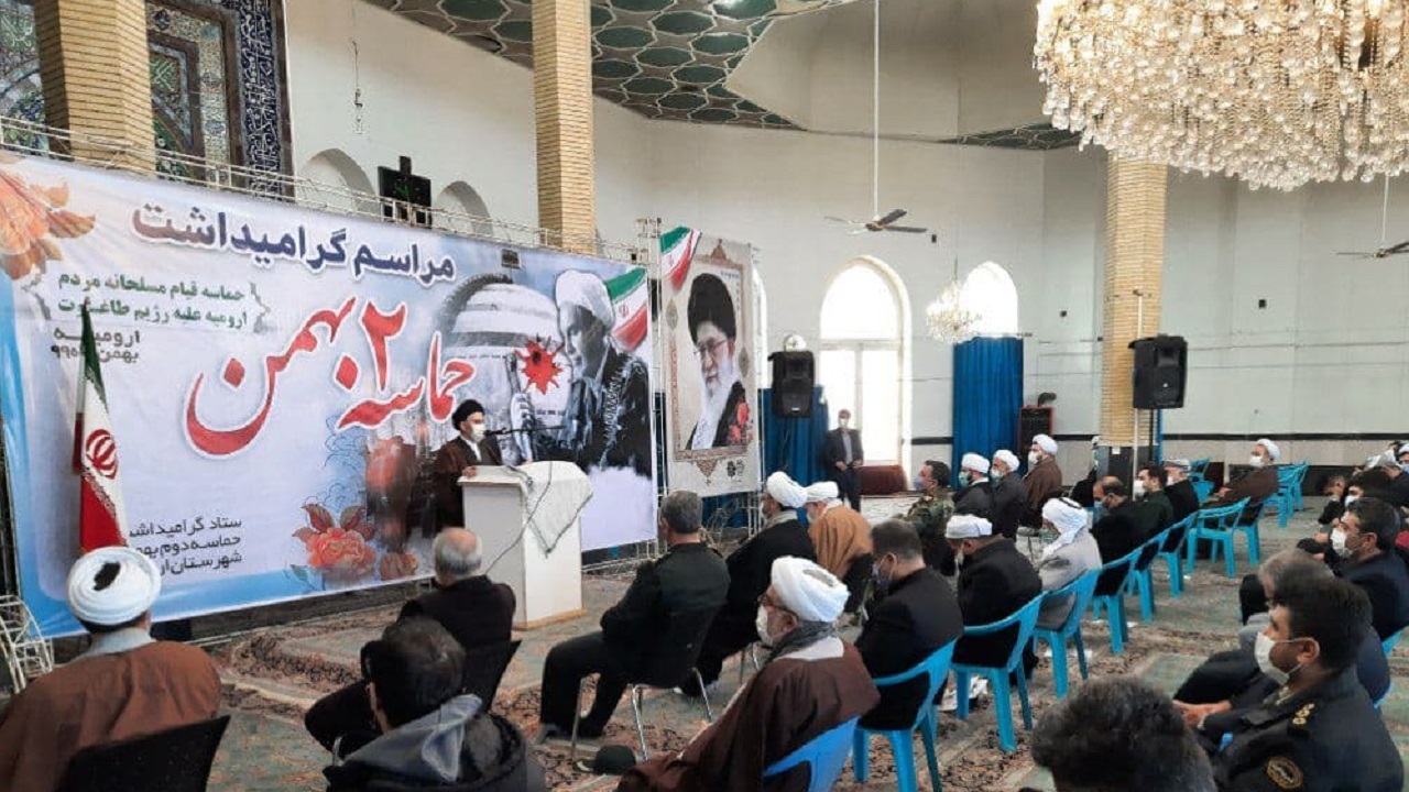 روحانیون نقش بزرگی در پیروزی انقلاب اسلامی داشتند