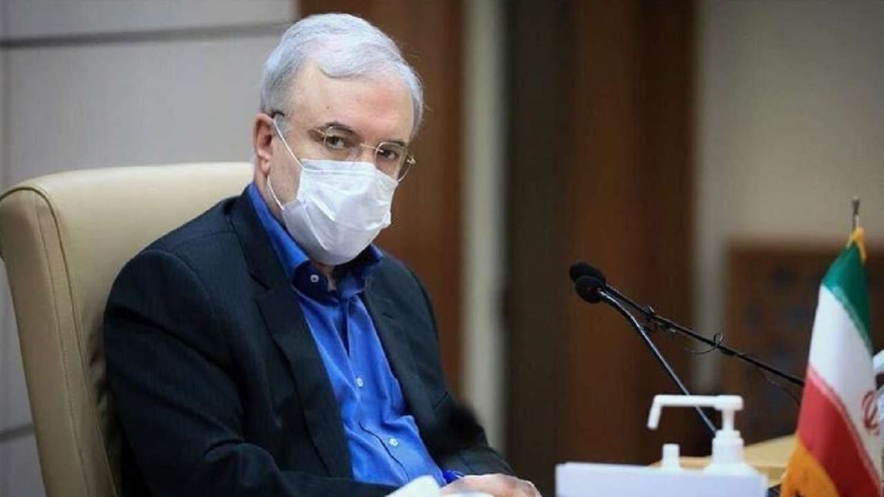 بی خیالی ممنوع، کرونا تمام نشده است/ تزریق واکسن ایرانی کرونا از بهار ۱۴۰۰ آغاز می‌شود