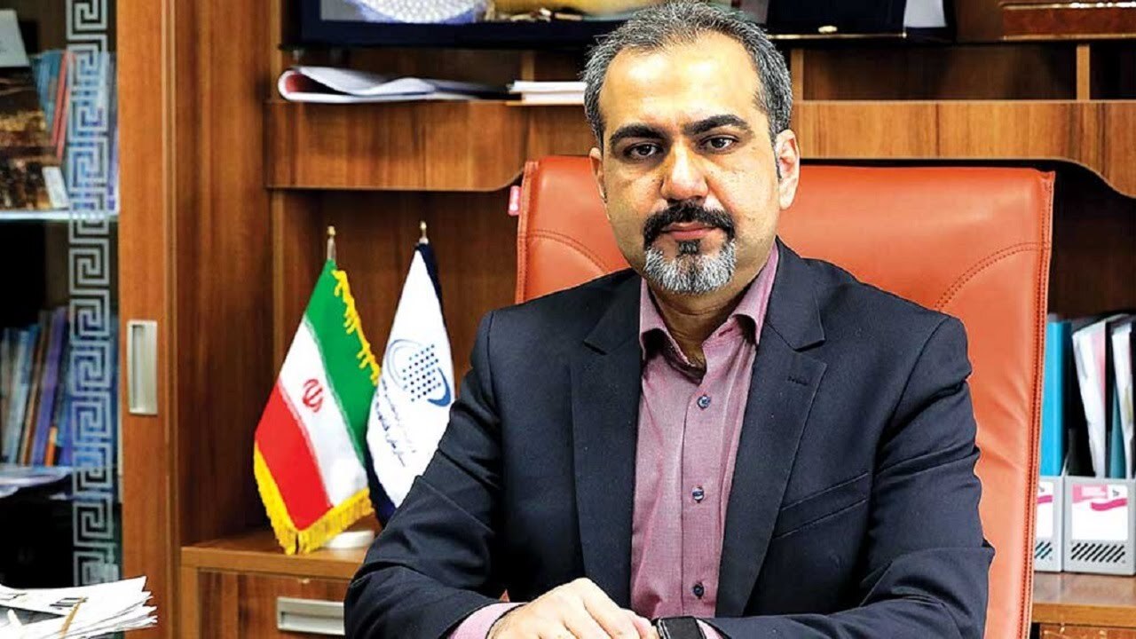 پشتیبان فرزندان خود باشیم و آنان را قربانی باورهای از تاریخ گذشته خود نکنیم