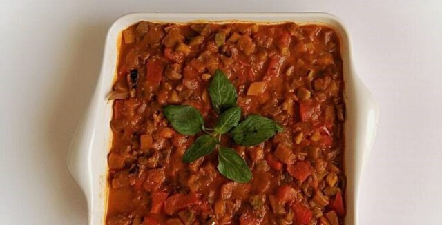 ۲ طرز تهیه یتیمک بادمجان به روش شیرازی و بوشهری + فوت و فن ها ۲ طرز تهیه یتیمک بادمجان به روش شیرازی و بوشهری + فوت و فن ها