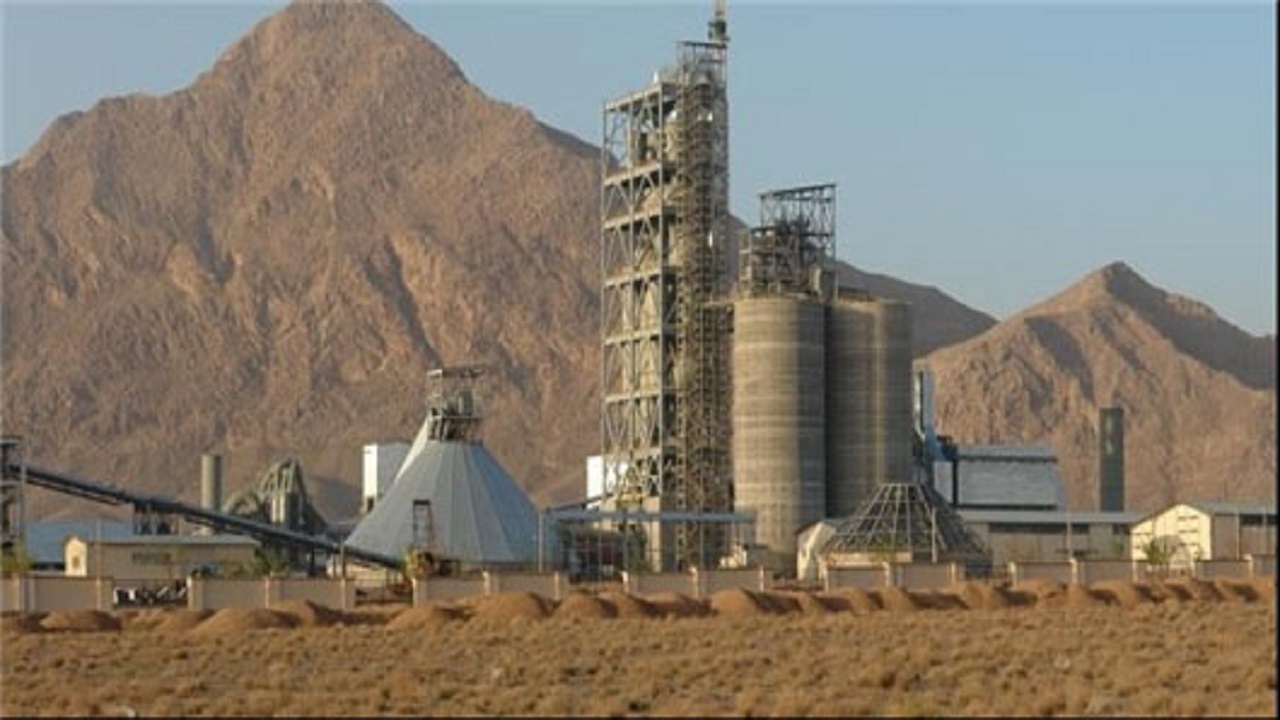 کارخانه سیمان غرب آسیا مشکلی در زمینه آلودگی محیط زیست ندارد