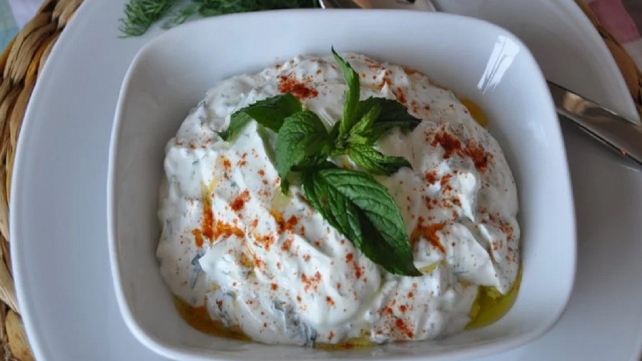 آموزش آشپزی؛ از کباب کوبیده ارزان و خوشمزه با سویا و جغول بغول به روش زنجانی و قهوه خانه&zwnj;ای تا نانایمو بار یک دسر بی نظیر + تصاویر