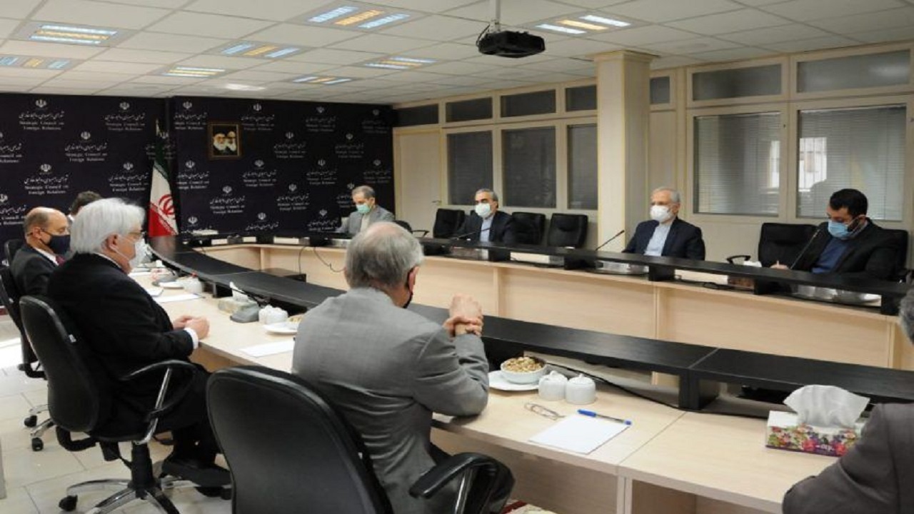 برای خاتمه جنگ در یمن ارسال سلاح به عربستان متوقف شود