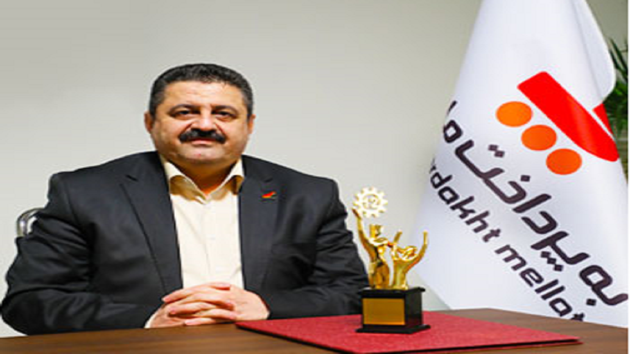تجلیل و تکریم از مدیرعامل شرکت به‌پرداخت ملت در جشنواره "کارآفرینان و مدیران اشتغالزای کشور"