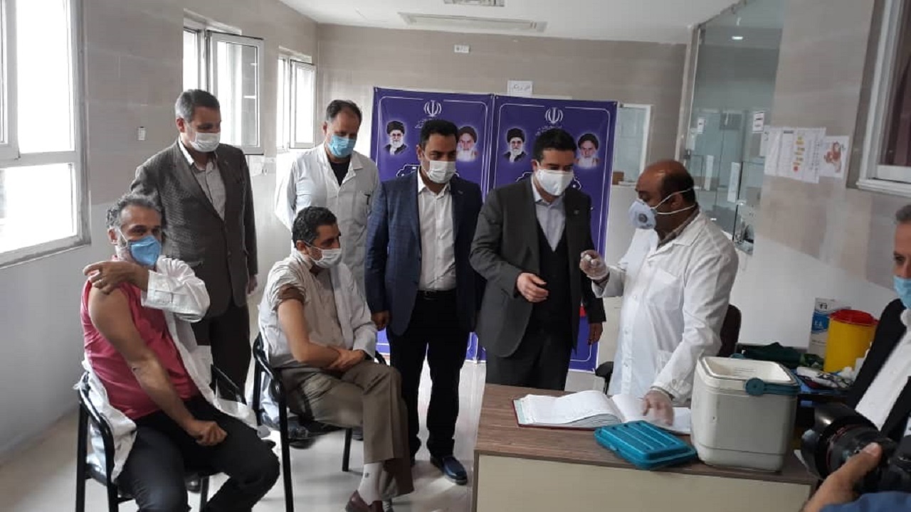 آغاز واکسیناسیون کرونا در قزوین