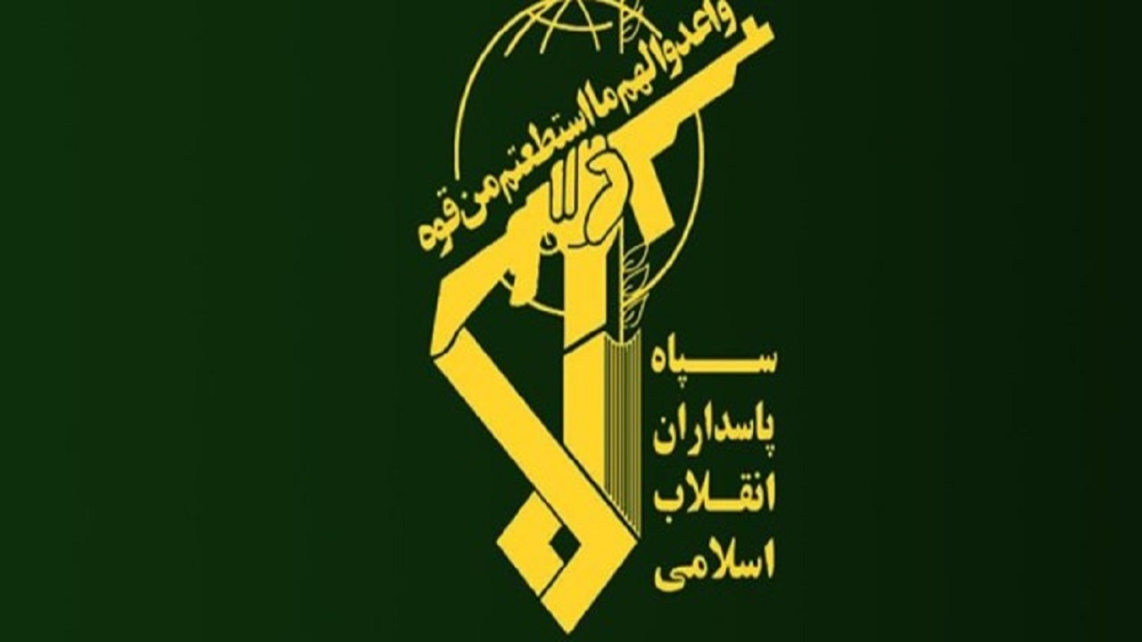 ماموریت خطیر نیروهای مسلح تولید قدرت است/ انقلاب اسلامی با نشاط تر از گذشته پیش می‌رود