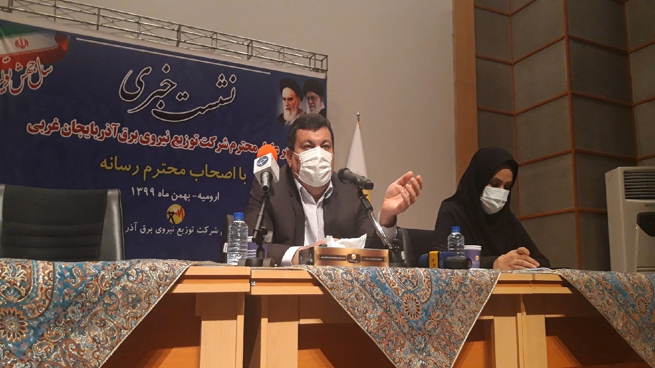 تنها ۱۰ روستای آذربایجان غربی و آن هم با ۳۰ خانوار برقدار نیستند