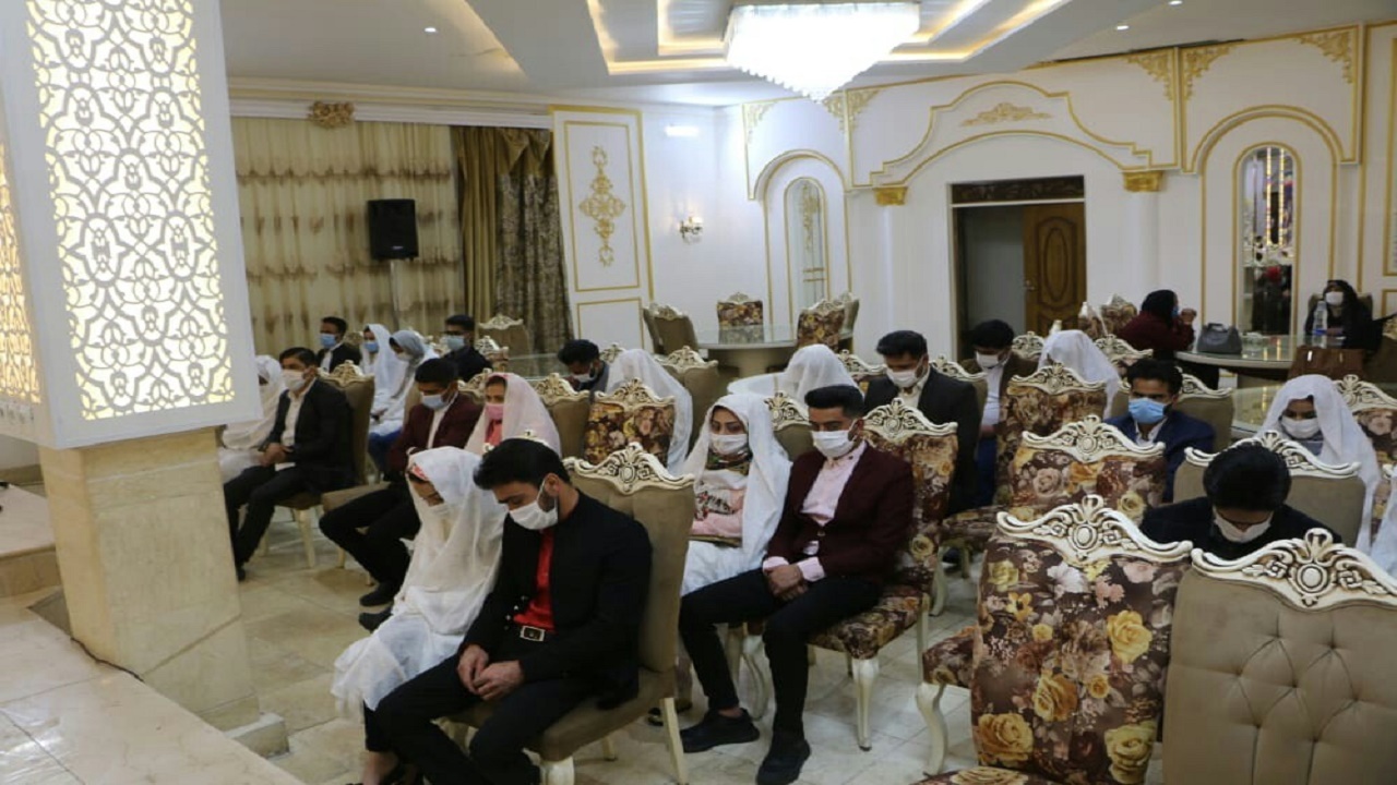 هزینه میلیاردی یک خیر ۳۰ زوج زرندی را به خانه بخت فرستاد
