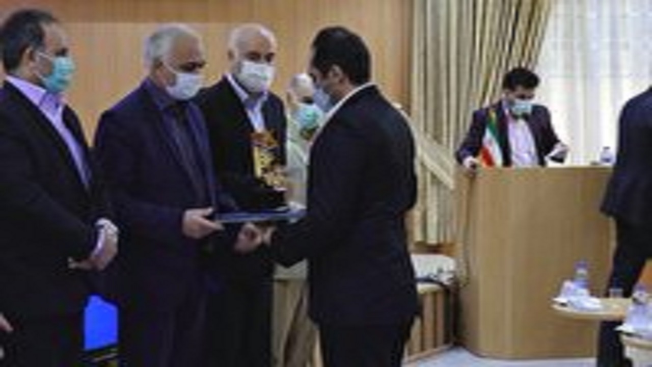 تجلیل از کشاورزان پیشروی استان سمنان