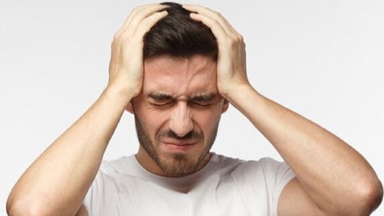 روشی ترسناک برای رفع فوری سردرد + عکس