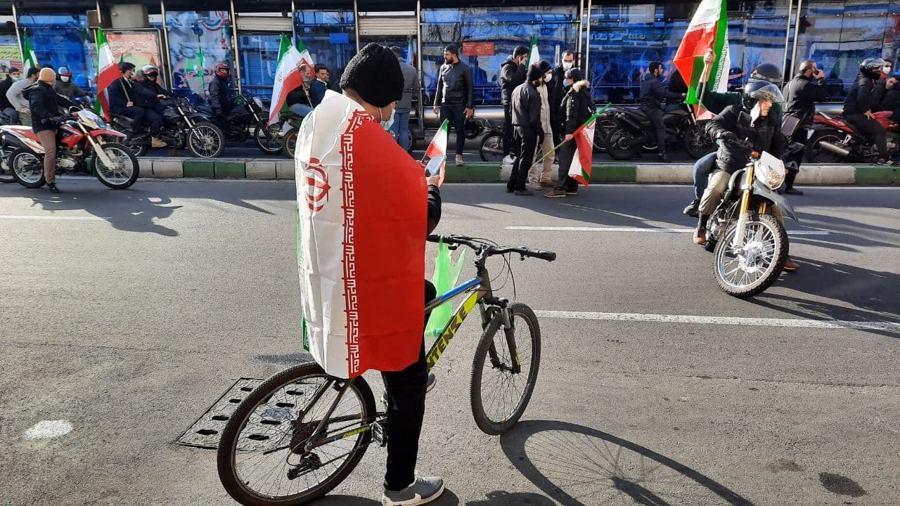 از تشییع نمادین دونالد ترامپ تا پدافندِ موشکیِ میدان آزادی از تشییع نمادین دونالد ترامپ تا پدافندِ موشکیِ میدان آزادی