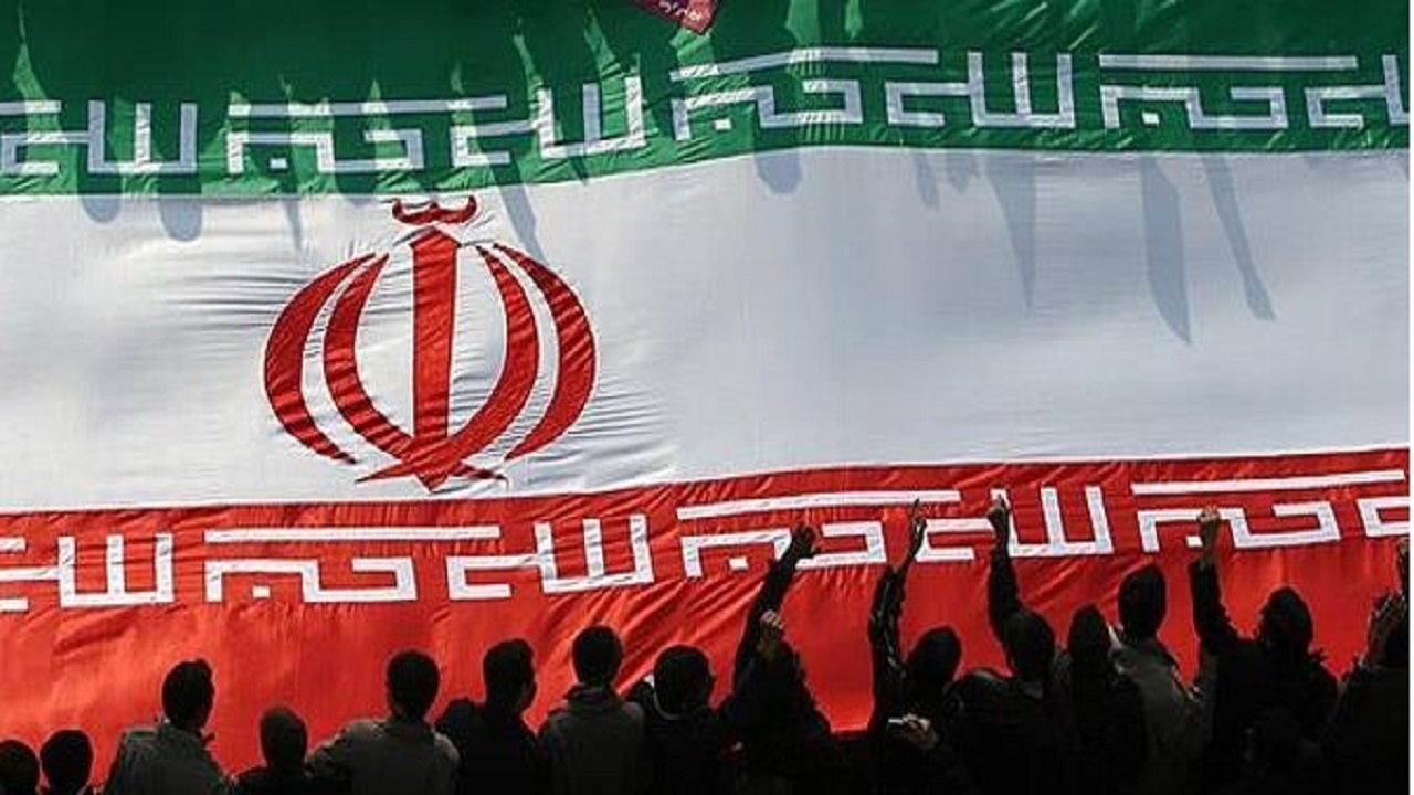 انقلاب اسلامی روحیه عزت را در ملت‌های مظلوم جهان تقویت کرد